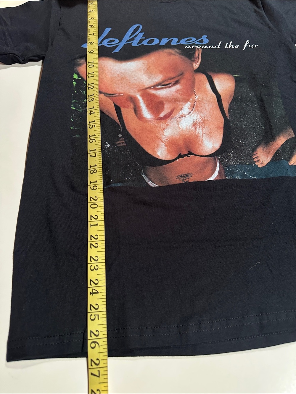 NWOT Deftones Graphic T-Shirt - Picture 6 of 7